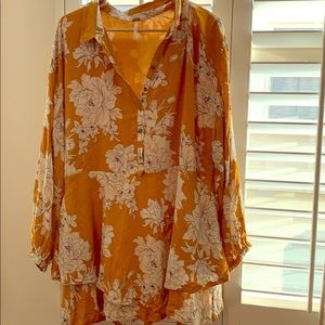 Free People size L floral Tunic